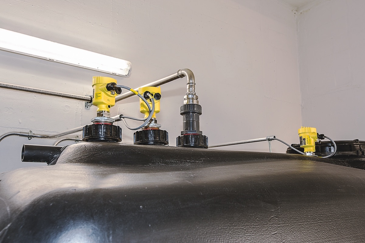 Optimising quality with advanced level measurement - Food & Beverage ...
